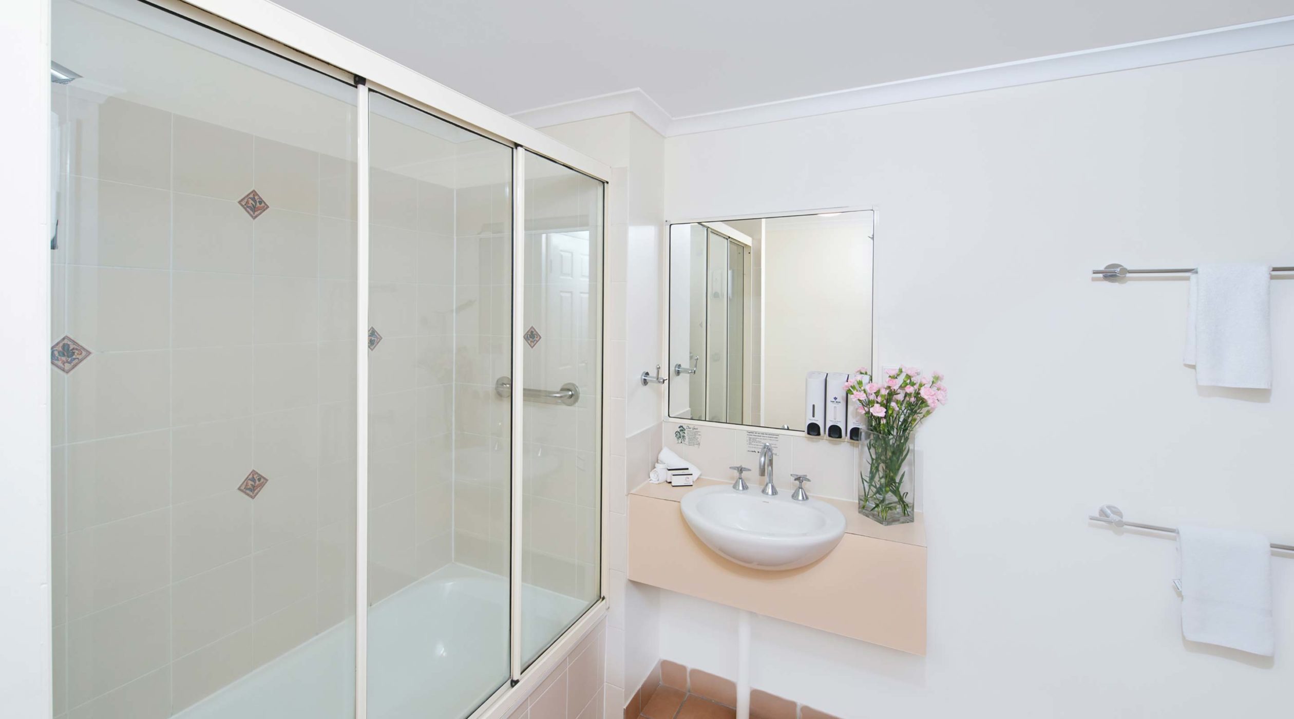 One Bedroom Apartments Park Regis Anchorage, Townsville